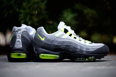 Nike Air Max 95 Sneaker The Story Behind The Revolutionary Running
