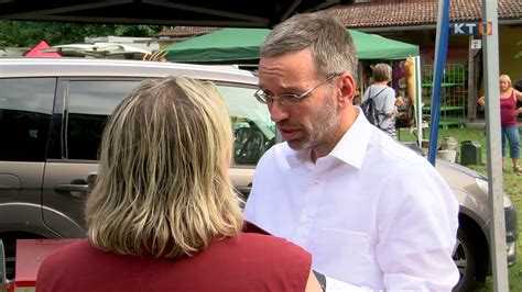 Nach internen querelen war der chef der rechtspopulistischen fpö vergangene woche zurückgetreten. FPÖ Nationalratswahl 2019 - Herbert Kickl in Kärnten | KT1 ...