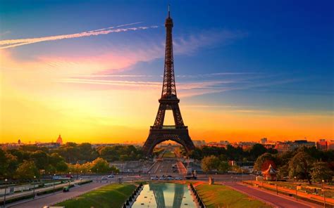 2560x1600 Paris Eiffel Tower Dawn 2560x1600 Resolution Wallpaper Hd