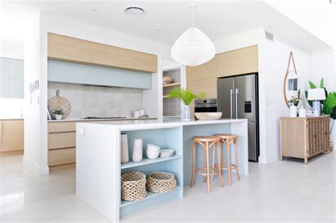 Hope Island Home Beach Style Kitchen Gold Coast Tweed By Donna Guyler Design Houzz AU