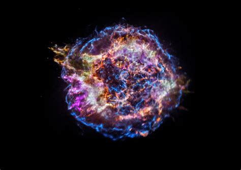 Nasas Space Telescope Reveals Stunning Detail Of A Stellar Explosion