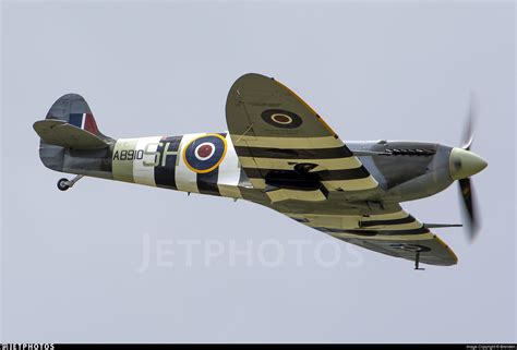 Ab Supermarine Spitfire Mk Vb United Kingdom Battle Of Britain