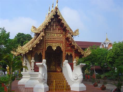 Buddhist temple in Chiang Rai Resort, Thailand wallpapers and images ...