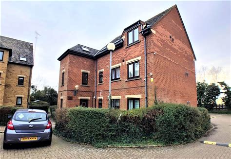 Maybe you would like to learn more about one of these? 2-Bedroom Flat To Rent - Harrow HA3 | VeeZed Residential
