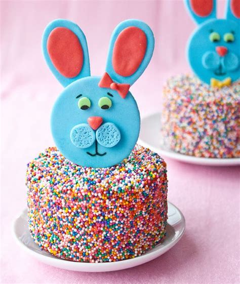 How To Make An Easter Bunny Topper Easter Cupcakes