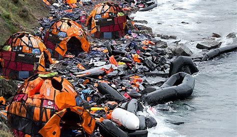 Transforming Life Vests Into Shelters For Syrian Refugees Azure Magazine