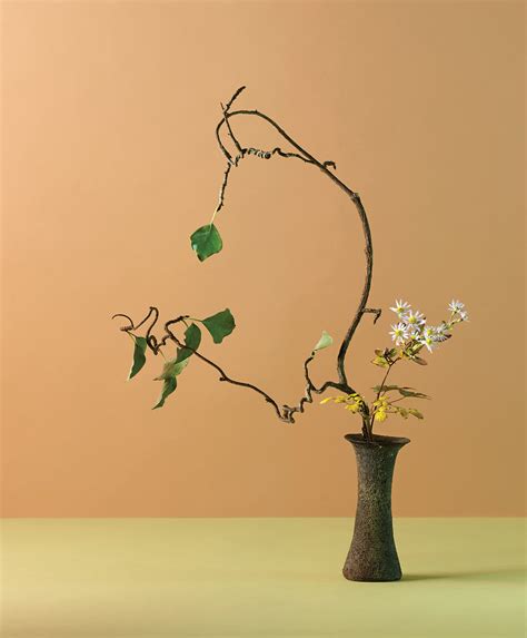 3 Easy Steps To Create A Ikebana Japanese Floral Design PadStyle