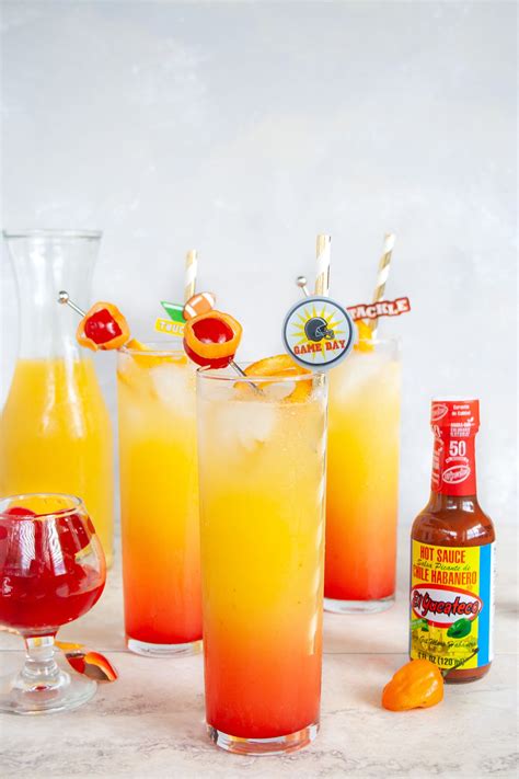 Tequila Fruity Drinks Tequila Pineapple Punch Compelled To Cook Recipe In 2020 Fruity