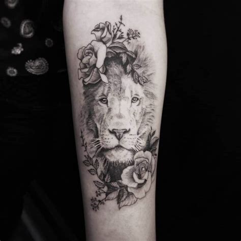 Lion tattoo designs are widely popular among the masses because they denote brute strength, pride, confidence, and dominance. 15+ Best Lion and Flowers Tattoo Designs | Page 2 of 3 | PetPress