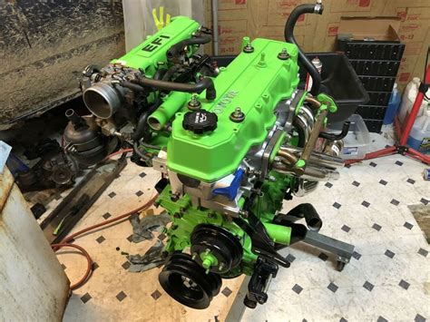 Awesome 22r E Rebuild Gives New Meaning To Going Green Yotatech