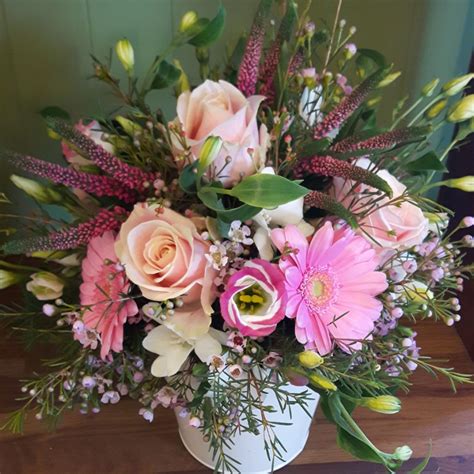 Mothers Day Flowers And Ts For Delivery And Click And Collect From