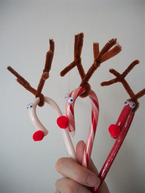 Candy Cane Reindeer Craft