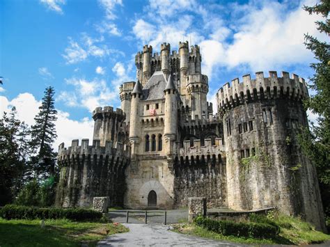 Rest, family time, recreation, sports, and. Butron castle for sale - massive but monstrous - CreativCastle