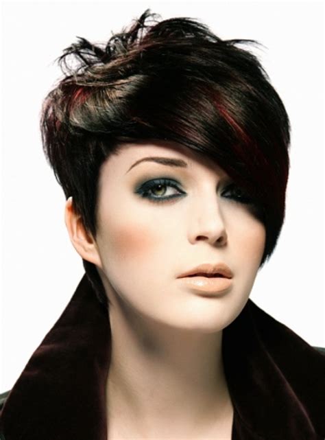 It is a universally flattering haircut which will give you a classy look. 14 Short Edgy Haircuts | Learn Haircuts