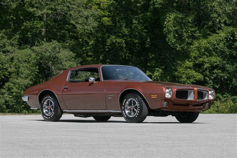 Pontiac management was ordered to cancel the voe option by gm's upper management following a tv commercial for the gto that aired during super bowl iv on cbs january 11, 1970. 1970 Pontiac Firebird | Fast Lane Classic Cars