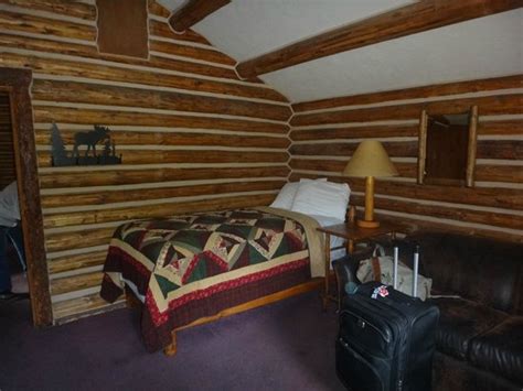 Real Log Cabin Picture Of Signal Mountain Lodge Grand Teton National