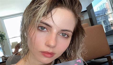 Liara Roux Bio Age Height Wiki Instagram Biography