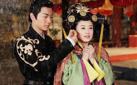Câu trả lời của triệu lệ dĩnh khiến nhiều người bất ngờ bởi tiểu cốt nổi tiếng là người rất biết tiết. Vu Chính bất ngờ viết trạng thái ám chỉ Trần Hiểu và Triệu ...