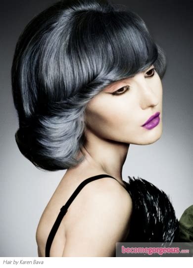 A modern gals' dream look, this cut/color combo is a chic way to rock a darker shade that pairs gorgeously with a thick bang. Pictures : Hair Highlights Ideas - Edgy Blue Hair Color Idea