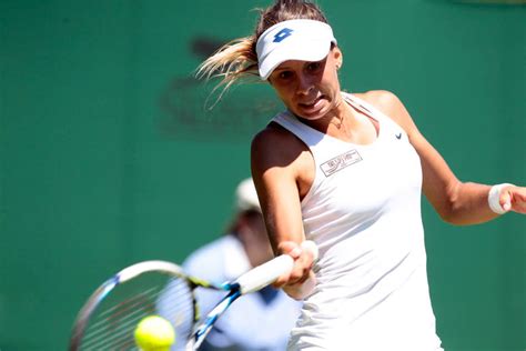O pierwszy w karierze występ w 1/8 finału w wielkim szlemie zagra z rozstawioną z 25 tunezyjką ons jabeur. Magda Linette w II rundzie Roland Garros - wiadomosci.com