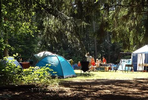 Profitez De Vacances Dans Un Camping Naturiste En Corse