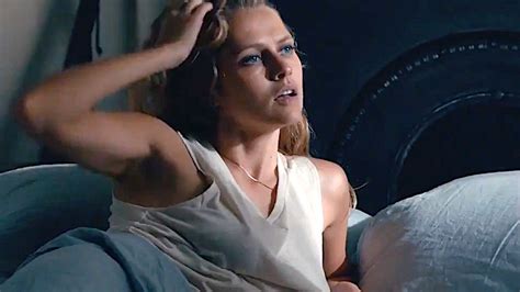222 With Teresa Palmer Official Trailer Video Dailymotion