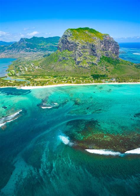 Aerial View Of Mauritius Island Stock Image Image Of Cloud Island