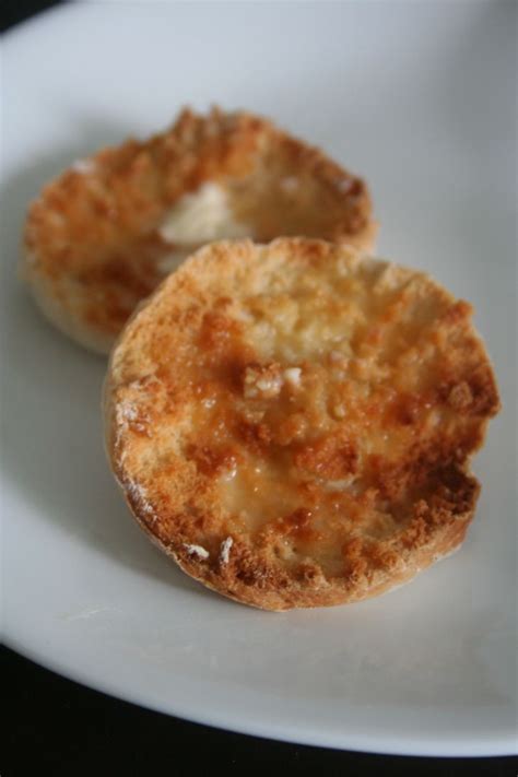 These homemade english muffins {vegan} are delicious spread with vegan margarine or your favorite jam. Make Your Own: English Muffins | Homemade english muffins ...