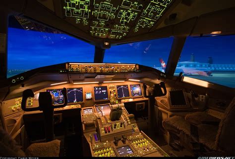 Boeing 777 232lr Simulator Aircraft Picture Surf Training Model