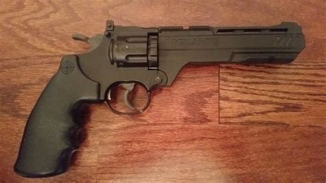 Nc Crosman Vigilante Revolver Co2 Bb And Pellet Repeater 177 Cal W