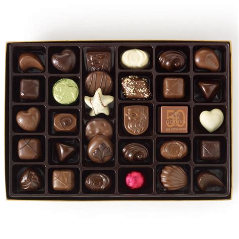 Godiva Chocolatier Assorted Chocolates Gold Holiday T Box 36 Pieces