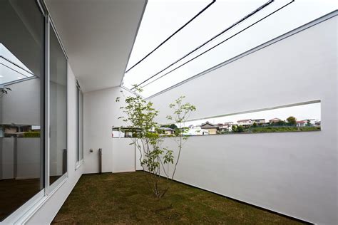 023 Minimalist House Tukurito Architects Homeadore