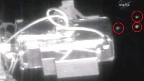 nasa video of iss mysteriously cut as ‘six large ufos appear conspiracy theorists claim