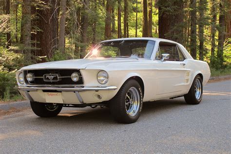 Ron lyon's 1967 mustang coupe looks stunning now, but at one point it had been left for dead. Forget the Fastback, This 1967 Mustang GT 'Notchback' is ...