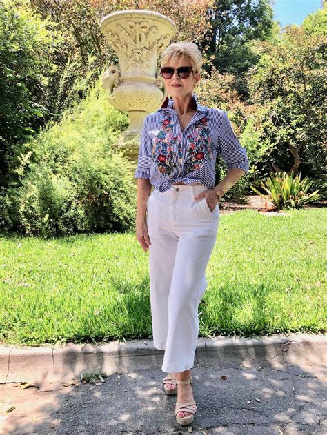 Ontrend50on Trend Fashion For Women Over 50on Trend Simple Spring Look