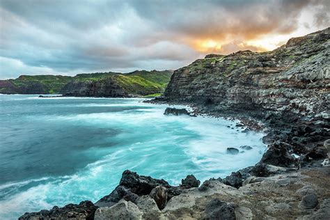 Scenery Of Coastal Cliffs Maui Hawaii Photograph By Fat Tony Pixels