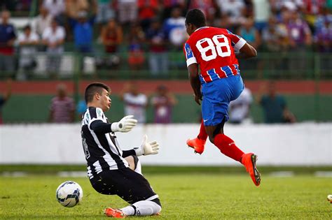 Tiago volpi, 30, brezilya são paulo futebol clube, 2019'den beri kaleci piyasa değeri: Tiago Volpi explica revés na Bahia: "A gente não ia ficar ...