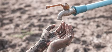 18 Images Show How Severe Water Crisis Has Become In Many Parts Of India