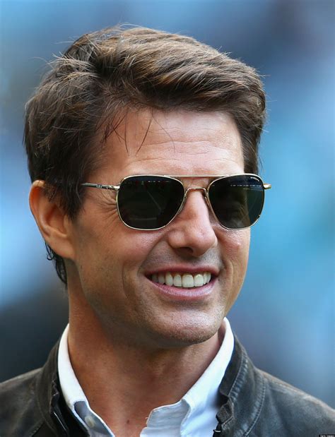 Tom cruise is an american actor known for his roles in iconic films throughout the 1980s, 1990s and 2000s, as well as his high profile marriages to actresses nicole kidman and katie holmes. 'Oblivion': Tom Cruise Is On A Mission In New Sci-Fi Film ...