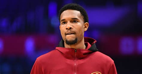 Lakers Lebron James Praises Evan Mobley Says Cavs Rookie Will Be