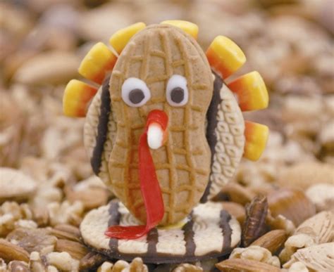 They're fun to make and eat. 50 Cute Thanksgiving Treats For Kids