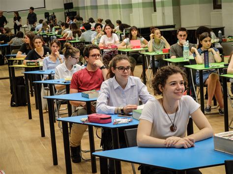 Maturità, seconda prova: greco e latino per il classico - LaPresse