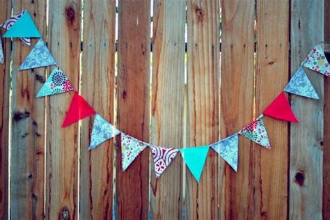 10 Fun Fabric Buntings Sewing Projects Fabric Pennant Banner