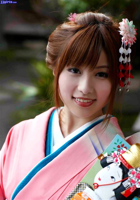 Kokomi Naruse Mặc Trang Phục Truyền Thống Nhật Bản Xem ảnh Người đẹp