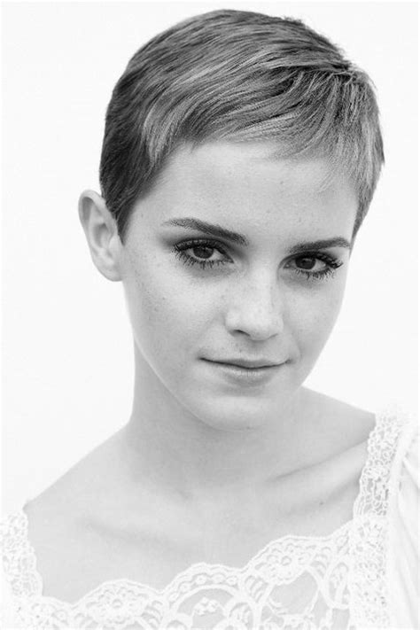 Il Nuovo Taglio Di Capelli Di Emma Watson Lega Nerd