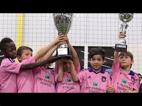 Freestyle sunday ⚽️🤸🏽‍♀️ => instagram: Feyenoord - Anderlecht u9 Rayane Bounida - YouTube