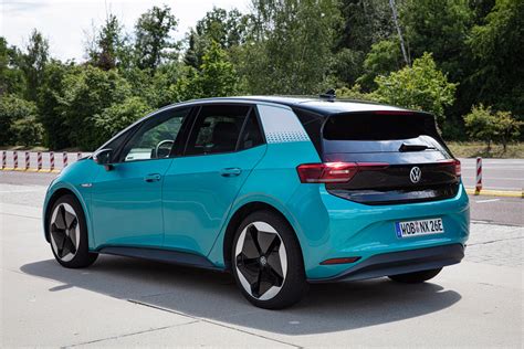 We Tested The Volkswagen Id3 The Golf In An Electric Key Teller Report