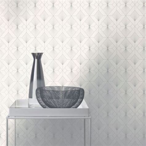 Modern Art Deco Geometric Fan Wallpaper White Silver Rasch