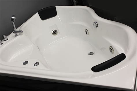 Carver tubs is your partner in affordable luxury. Corner JETTED BATHTUB for 2 PERSON B226. SALE! - BEST for BATH