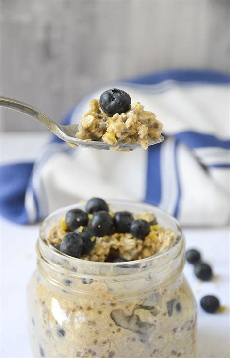 Looking for chicken recipes with 300 calories or less per serving? Blueberry Muffin Overnight Oats | Recipe | Blue berry ...